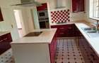 5 Bed House with En Suite at Nyari - 10