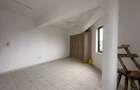 2 Bed Apartment with En Suite at Links Road - 10