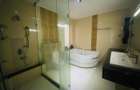 3 Bed Apartment with En Suite in Riverside - 10