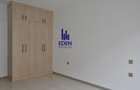 4 Bed Apartment with En Suite in Kilimani - 5