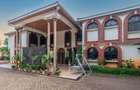 5 Bed Villa with En Suite in Gigiri - 1