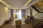 3 Bed Apartment with En Suite in Spring Valley - 3
