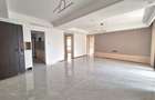 2 Bed Apartment with En Suite at Riverside Drive - 9