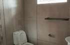 4 Bed House with En Suite at Rosslyn - 15