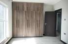 3 Bed Apartment with En Suite in Riverside - 6