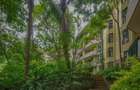 4 Bed Apartment in Riverside - 1