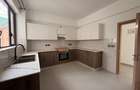 3 Bed Apartment with En Suite in Brookside - 16
