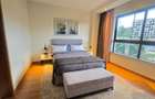 3 Bed Apartment with En Suite in Riverside - 18