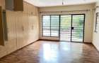 3 Bed Apartment with En Suite in Kilimani - 12