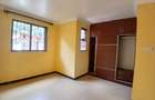 5 Bed Townhouse with En Suite at Lavington Green - 14