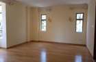 3 Bed Apartment with En Suite in Kilimani - 15