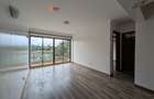 3 Bed Apartment with En Suite in Nyari - 17