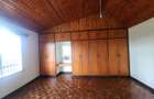 5 Bed House with Staff Quarters in Gigiri - 12