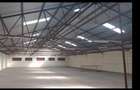 25,000 ft² Warehouse with Parking in Industrial Area - 1