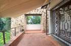 4 Bed Townhouse with En Suite at Lavington Green - 5
