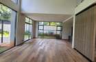 5 Bed Townhouse with En Suite in Runda - 16