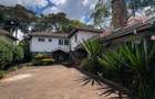 4 Bed Townhouse with En Suite in Lavington - 1