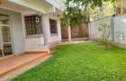 4 Bed Townhouse with En Suite at Lavington - 2