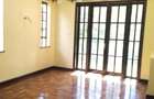 4 Bed Villa with En Suite in Rosslyn - 11