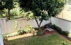 5 Bed House with En Suite in Lavington - 10