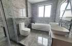 4 Bed House with En Suite in Runda - 2