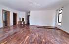 5 Bed Townhouse with En Suite at Lavington Green. - 18