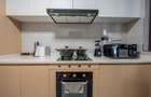 Serviced 2 Bed Apartment with En Suite at Riverside - 11