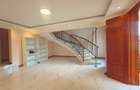 4 Bed Townhouse with En Suite in Nyari - 7