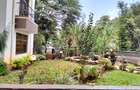 3 Bed Apartment with En Suite in Lavington - 4