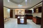 5 Bed House with En Suite in Runda - 15