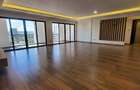 2 Bed Apartment with En Suite at Brookside Grove - 5