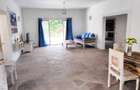 6 Bed Villa with En Suite in Watamu - 10