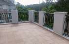 5 Bed Townhouse with En Suite in Westlands Area - 1