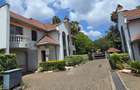 4 Bed Townhouse with En Suite at Lavington Green - 2