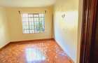 5 Bed Townhouse with En Suite at Lavington - 6