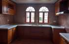 6 Bed Villa with En Suite in Kileleshwa - 2
