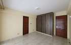 4 Bed Apartment with En Suite at 4Th Parklands Avenue - 10