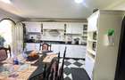 5 Bed Townhouse with En Suite in Riverside - 9