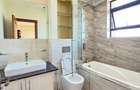 3 Bed Apartment with En Suite in Riverside - 5