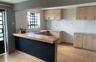 2 Bed Apartment with En Suite in Windsor - 6