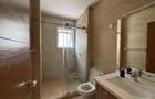 3 Bed Apartment with En Suite at Lavington - 18