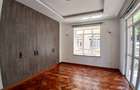 5 Bed Townhouse with En Suite at Lavington Green - 11