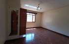 4 Bed House with En Suite in Runda - 12