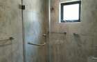 5 Bed Townhouse with En Suite in Lavington - 20