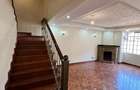 4 Bed Townhouse with En Suite in Lavington - 10