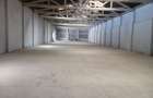 4,999 ft² Warehouse with Parking in Industrial Area - 2