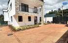 5 Bed Townhouse with En Suite in Kitisuru - 1