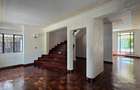 6 Bed House with En Suite in Kilimani - 10
