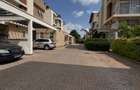 4 Bed Townhouse with En Suite in Lavington - 1