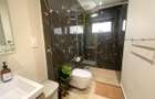 Serviced 2 Bed Apartment with En Suite in Riverside - 11
